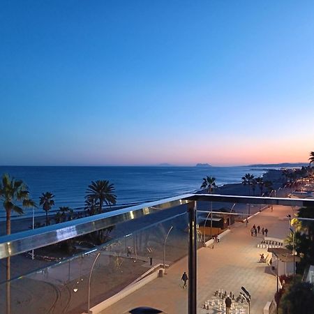 Alojamiento Iberia Playa เอสเตโปนา ภายนอก รูปภาพ
